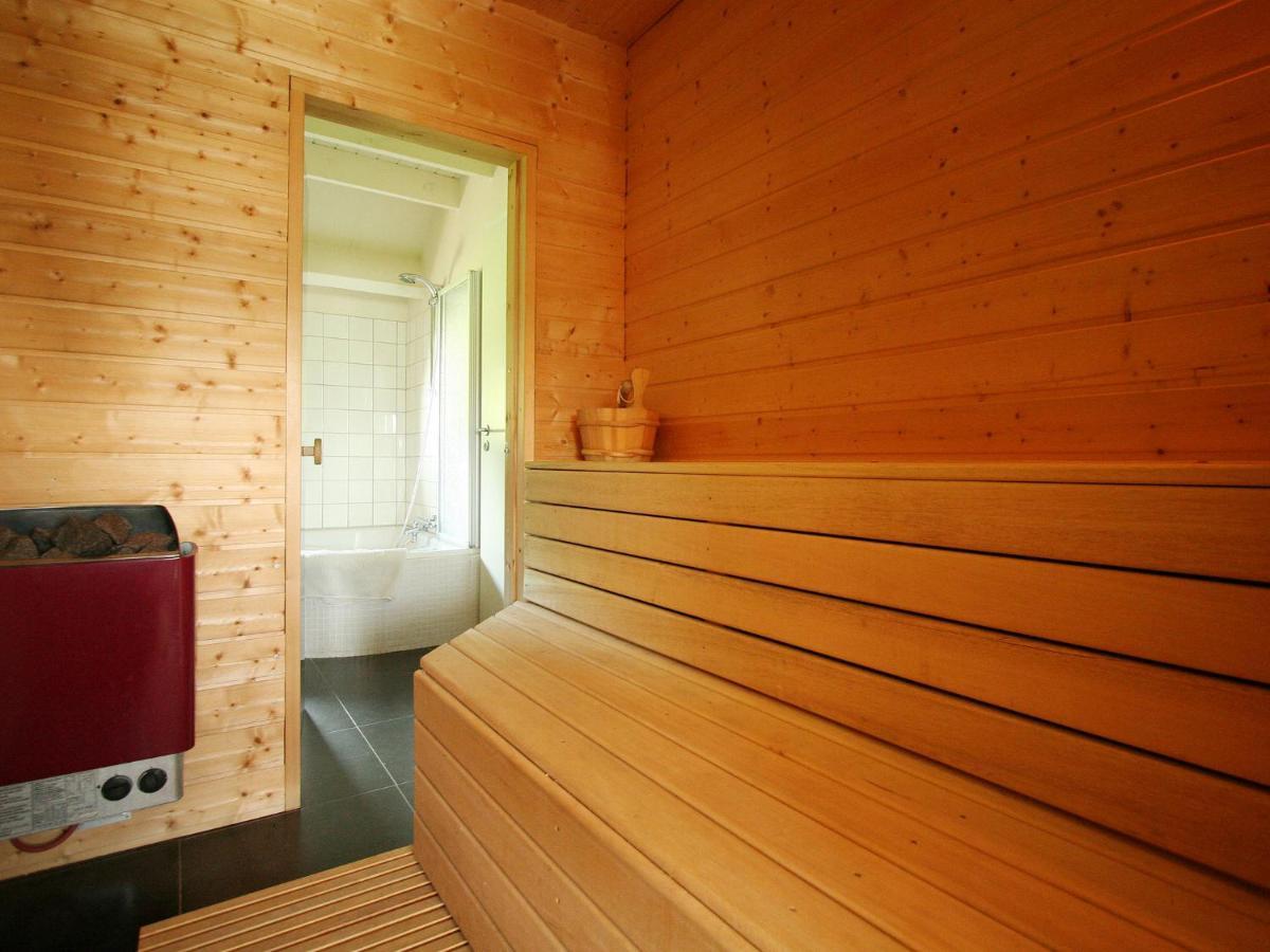 Luxury Apartment In Malmedy With Bubble Bath Ruang foto