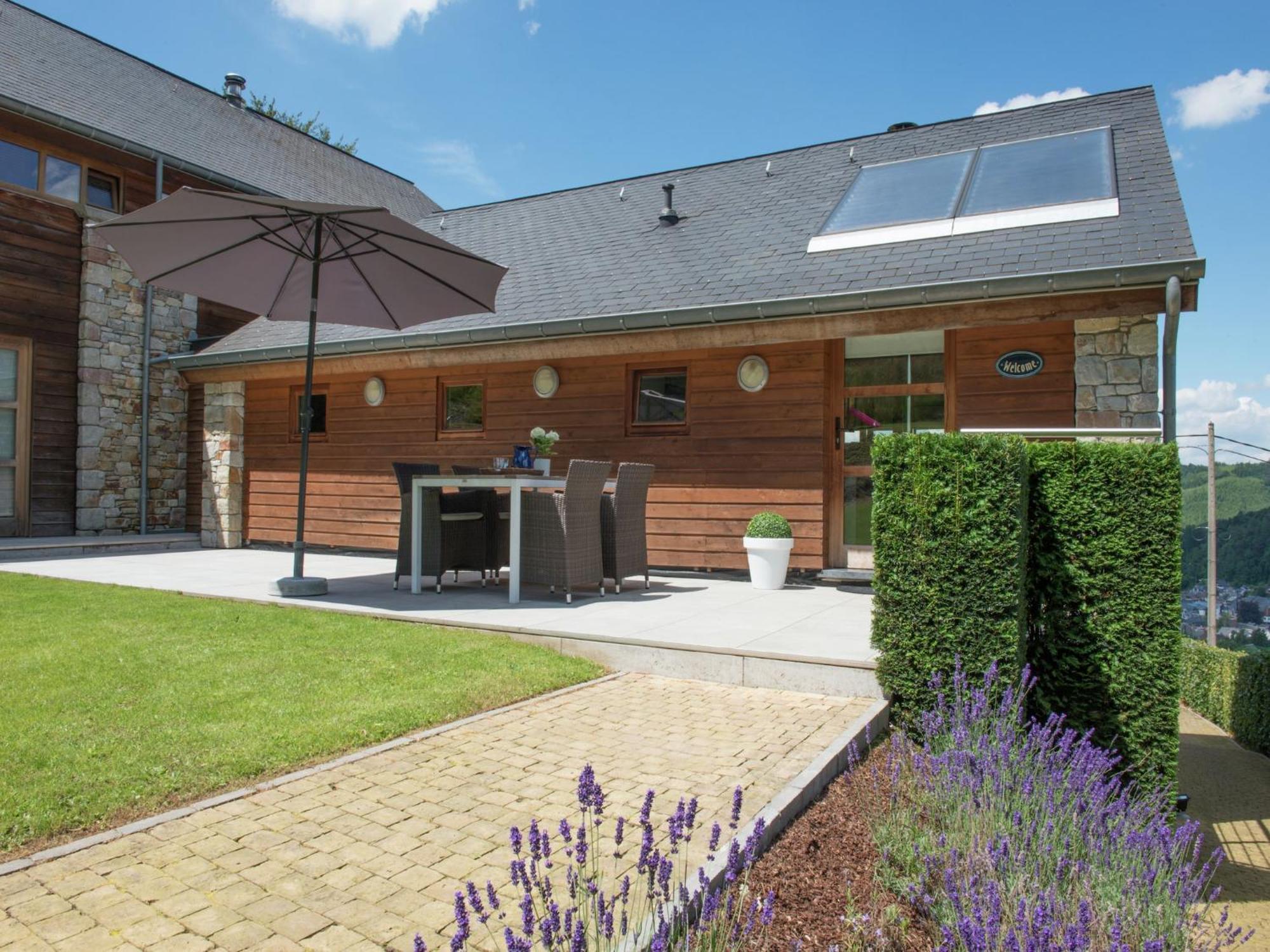 Luxury Apartment In Malmedy With Bubble Bath Bagian luar foto